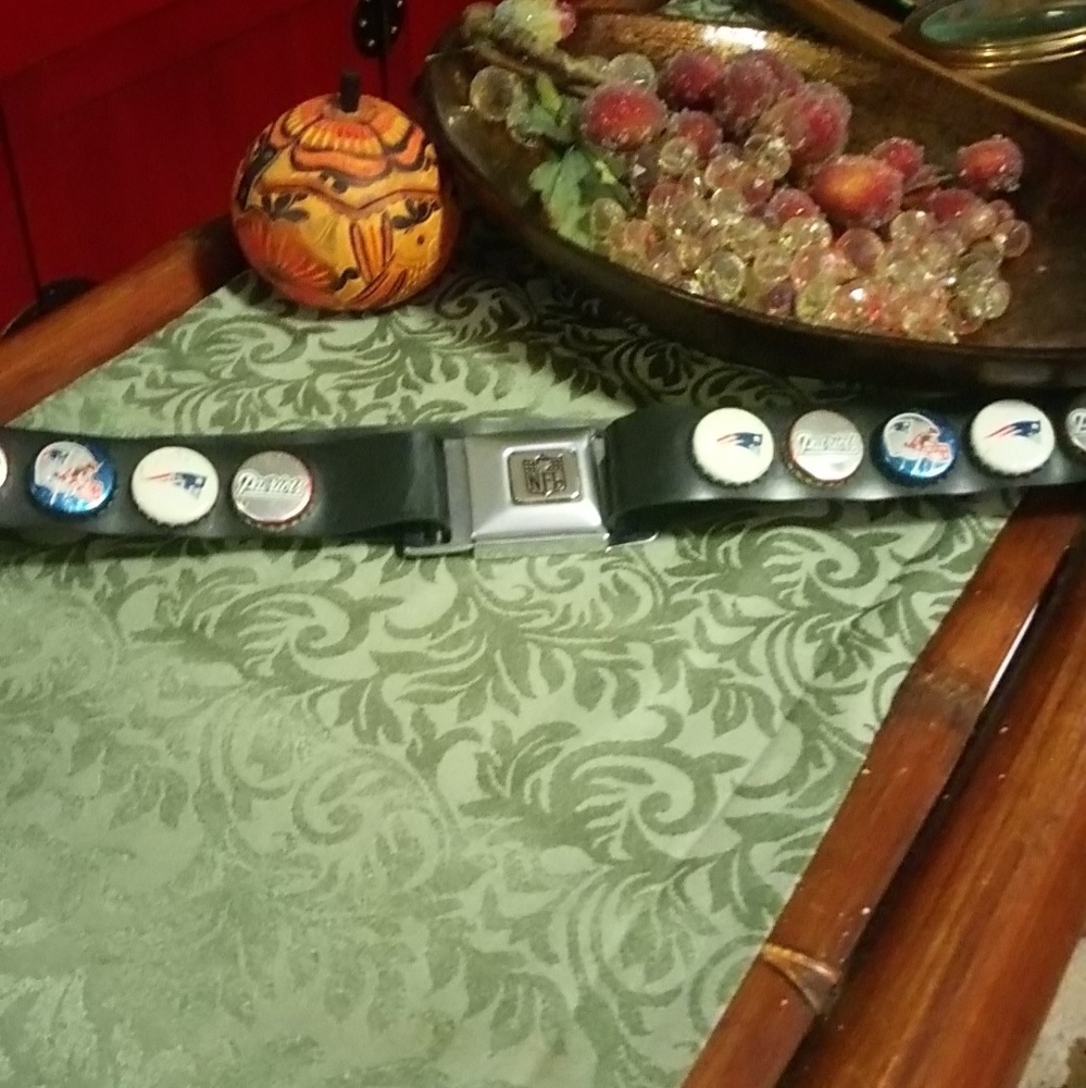 NFL FOOTBALL Little Earth PATRIOTS!   Unisex  Sz 35-38  SEE VIDEO GREAT BELT 🎉🥳